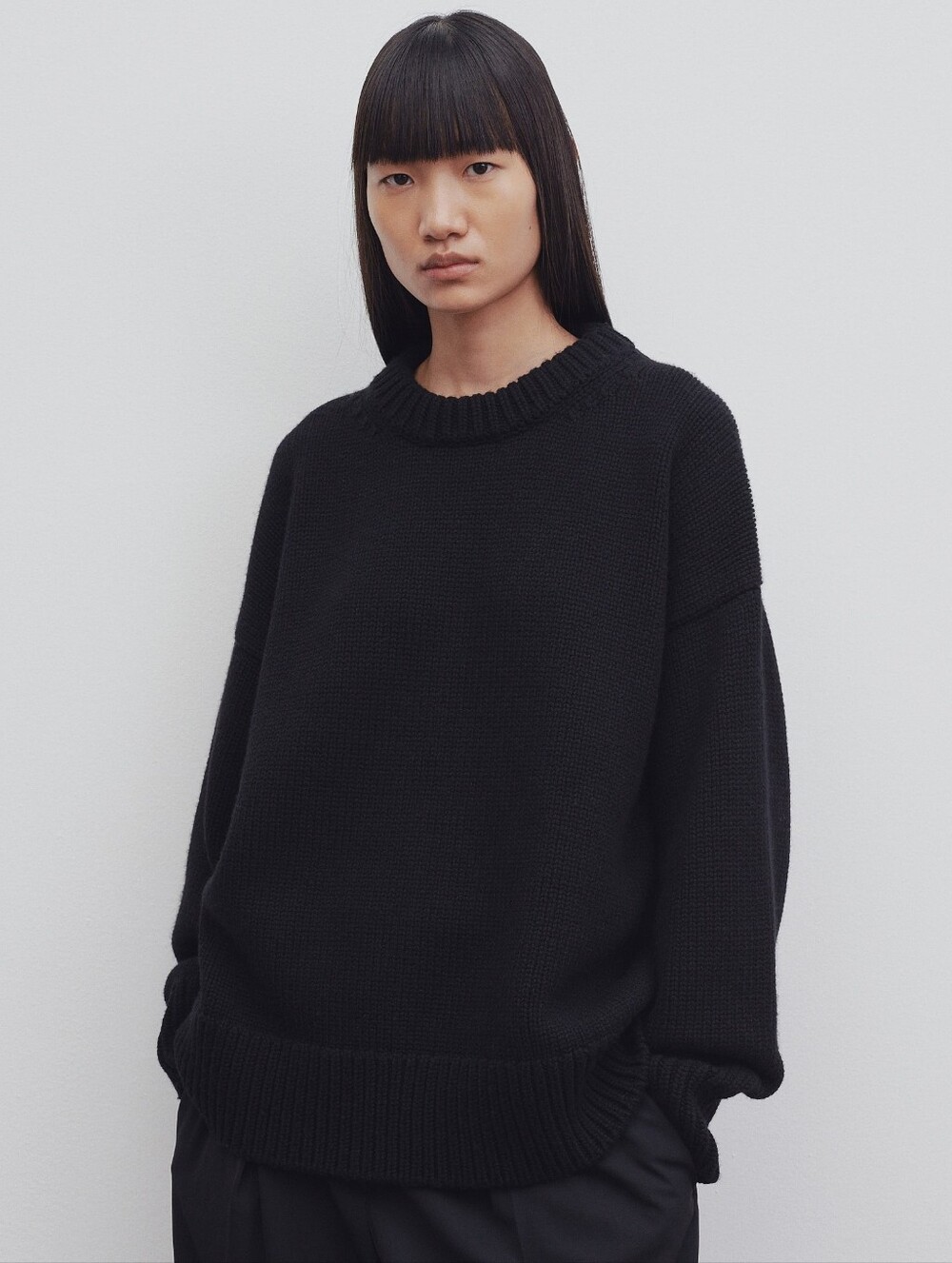 The Row Ophelia Oversized Wool Cashmere Crewneck Sweater Black Medium M NWT